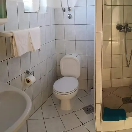 Appartamento Aurora Apartments-nin- 25m To The
