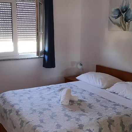 Aurora Apartments-nin- 25m To The Appartamento Nin