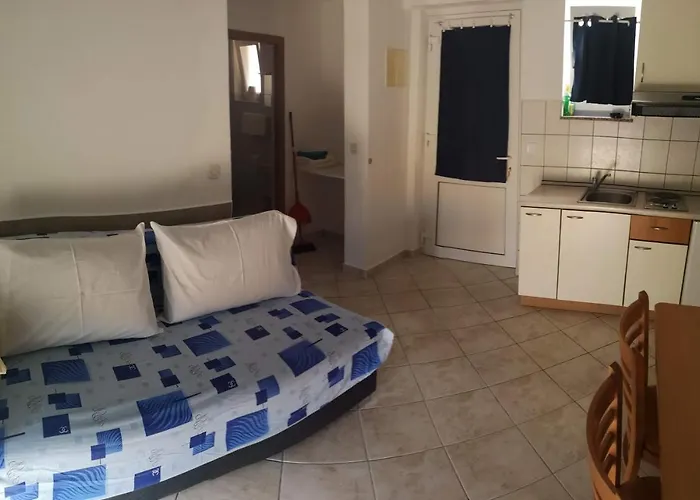 Aurora Apartments-nin- 25m To The *