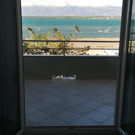 Apartment Aurora Apartments-nin- 25m To The Beach